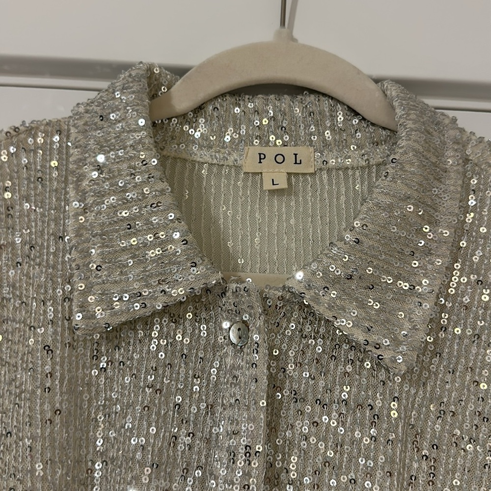 Nwot Silver Sequin Button Down - Large - image 2